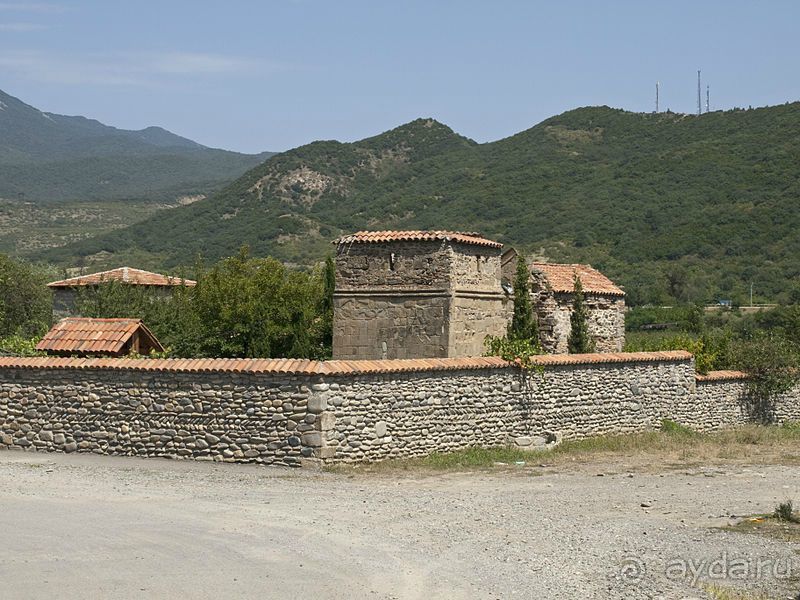 Храмы Мцхеты – Светицховели, Самтавро и Джвари