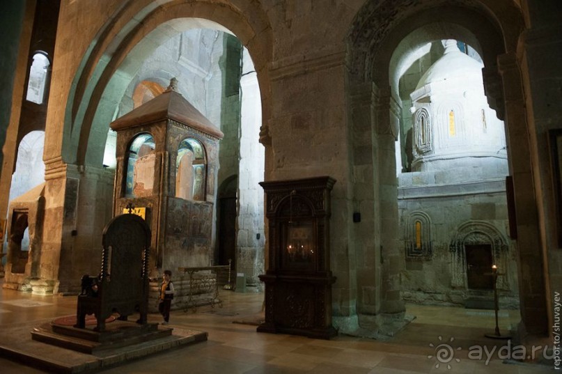 Храмы Мцхеты – Светицховели, Самтавро и Джвари