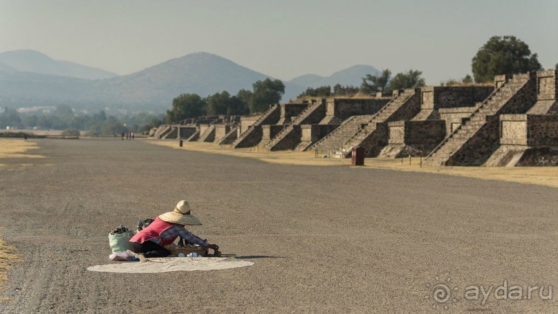 Продавщица на Алее Смерти