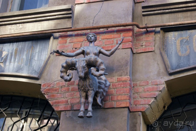 Полный восторг и огромное желание вернуться сюда еще не раз, именно такие ощущения вызывает Грузия