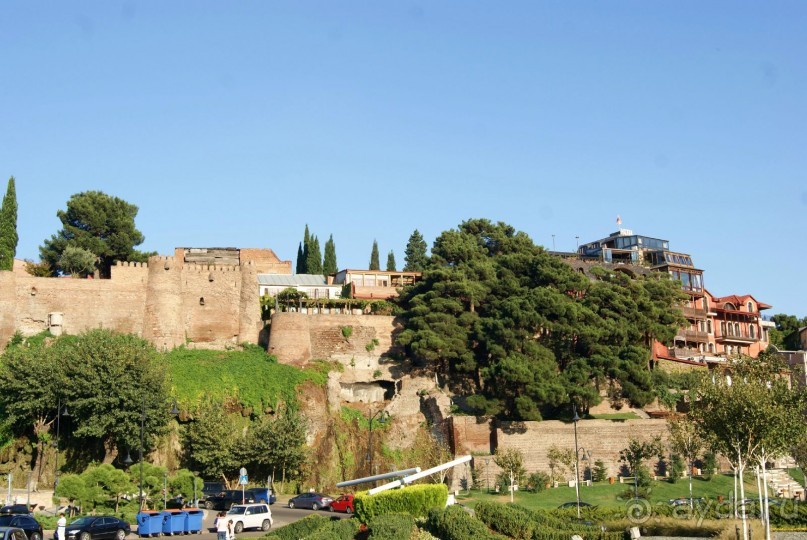 Полный восторг и огромное желание вернуться сюда еще не раз, именно такие ощущения вызывает Грузия