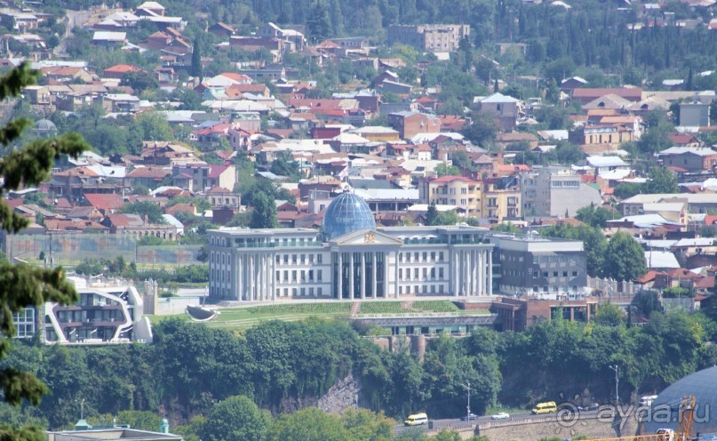 Полный восторг и огромное желание вернуться сюда еще не раз, именно такие ощущения вызывает Грузия