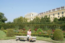 Самостоятельный осмотр достопримечательностей Вены, поездка в Братиславу и лечебный отдых в Венгрии