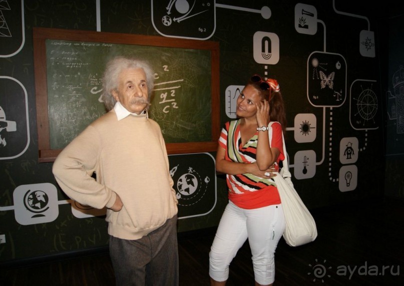 Самостоятельный осмотр достопримечательностей Вены, поездка в Братиславу и лечебный отдых в Венгрии