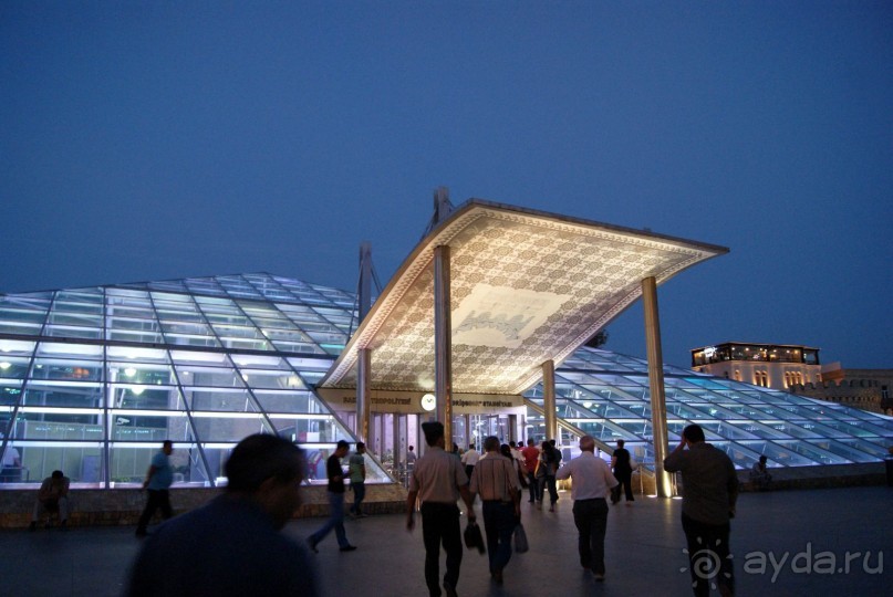 Баку-Тбилиси, опыт самостоятельных путешествий. Часть 1, Баку