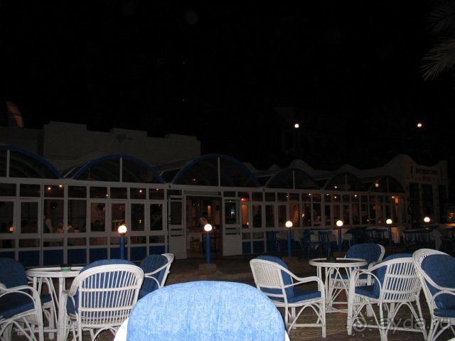 фото The Three Corners Triton Empire Hotel