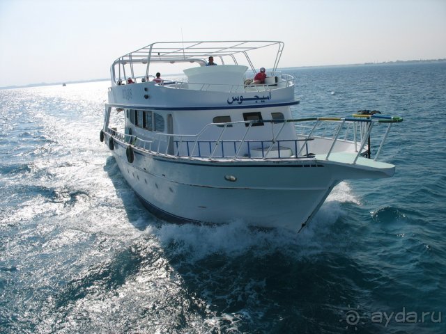 фото The Three Corners Triton Empire Hotel