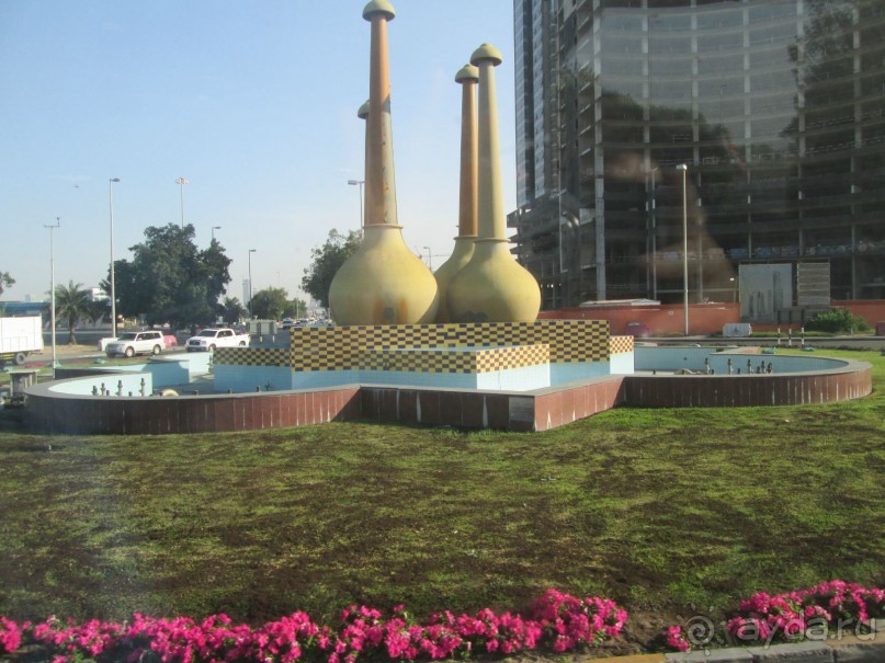 Великолепие- благодарность первому президенту ОАЭ ! Великолепие- благодарность первому президенту ОАЭ !