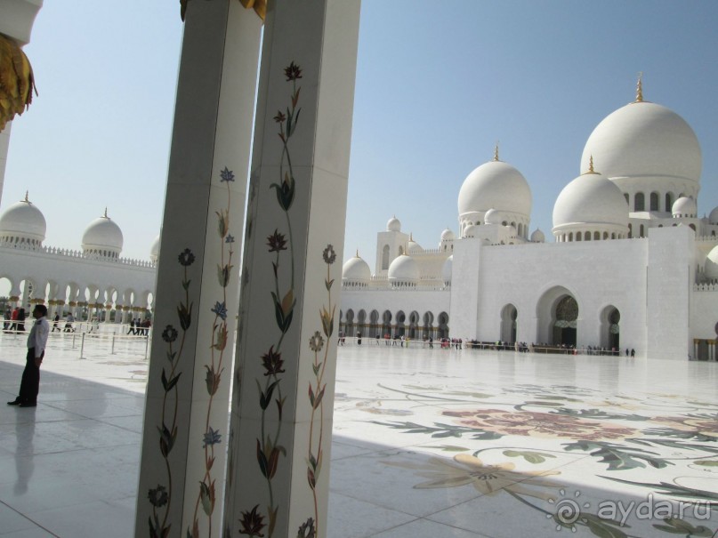 Великолепие- благодарность первому президенту ОАЭ ! Великолепие- благодарность первому президенту ОАЭ !