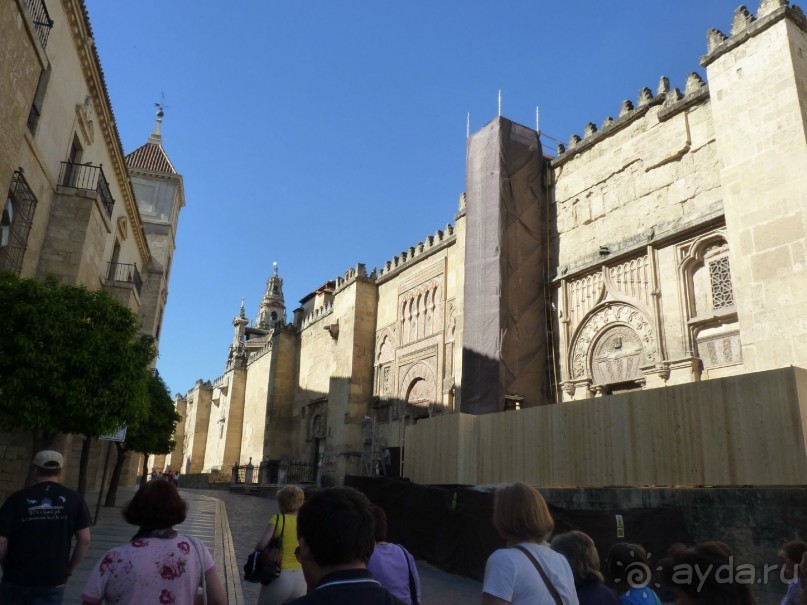 Кафедральный собор в мечети, возможно ли?