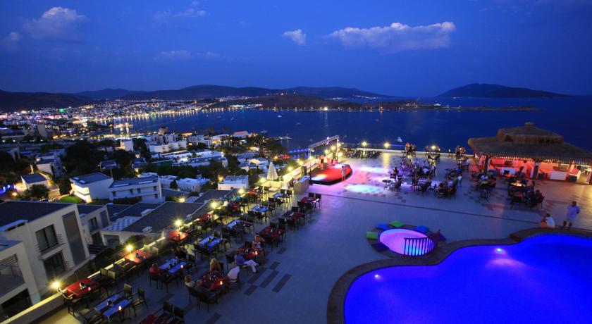 Royal Arena Resort & Spa