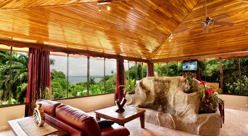 Condotel Las Cascadas