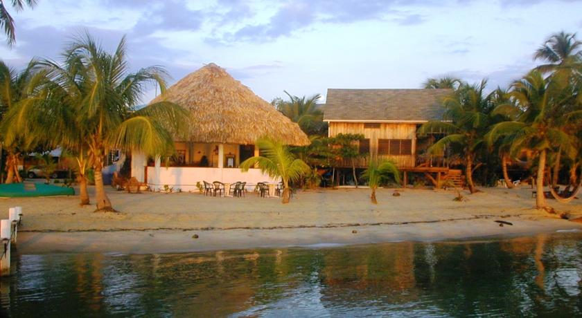 Green Parrot Beach Houses