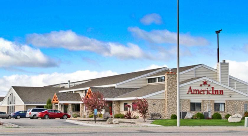 AmericInn of Roseau
