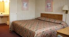 Country Club Inn And Suites