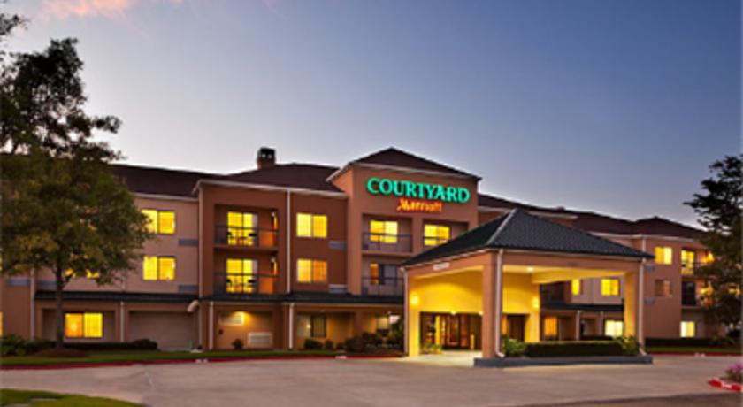 Courtyard Baton Rouge Siegen Lane