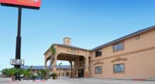 Econo Lodge & Suites