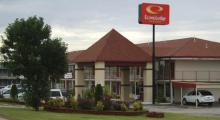 Econo Lodge Inn & Suites Near Bricktown