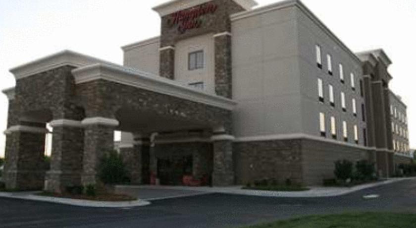 Hampton Inn Bermuda Run - Advance