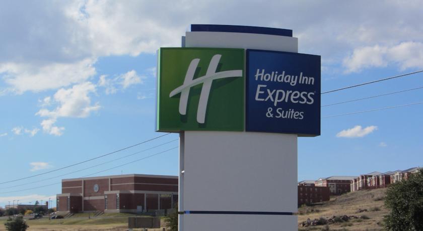 Holiday Inn Express & Suites Alpine
