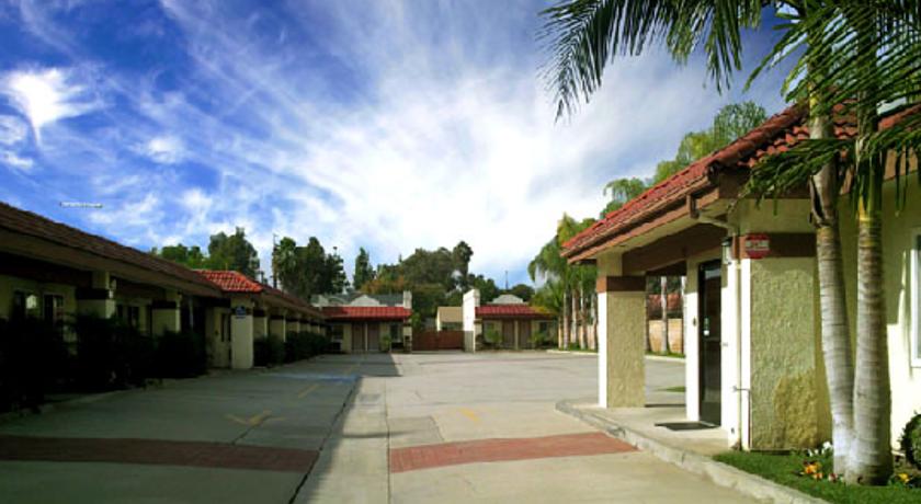 Hyland Motel