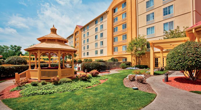 La Quinta Inn & Suites Winston-Salem