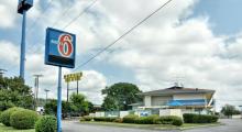 Motel 6 Conway