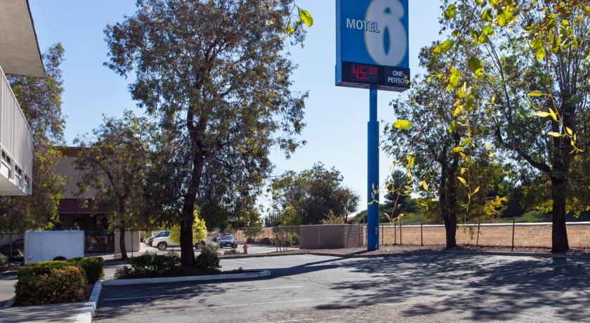 Motel 6 Tracy