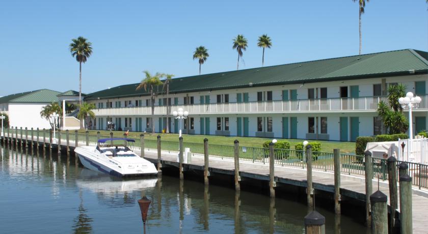 Ramada Sarasota