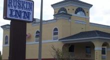 Ruskin Inn Tampa - Sun City Center