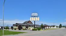 SilverStone Inn & Suites