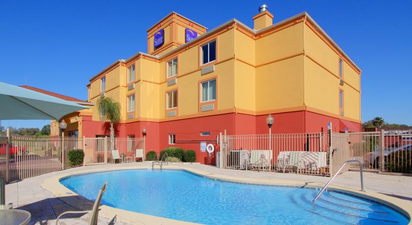 Sleep Inn & Suites
