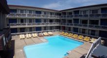 Windjammer Motor Inn