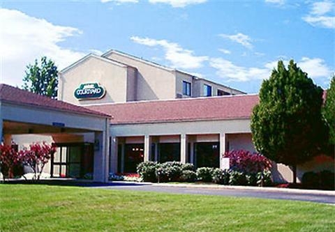 Courtyard By Marriott