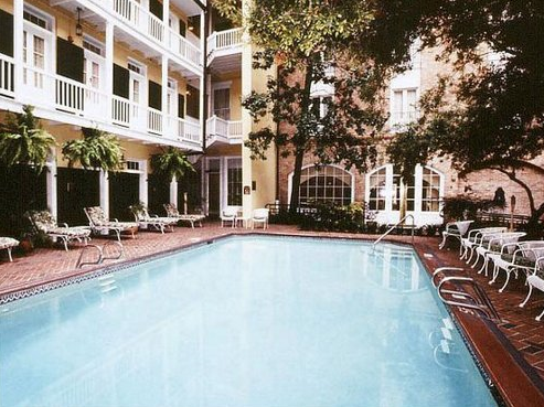 Holiday Inn Chateau Le Moyne