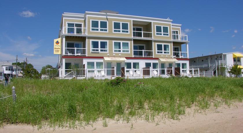 Alouette Beach Resort