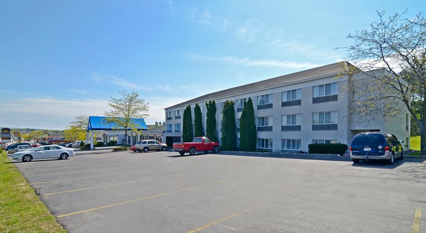 Americas Best Value Inn-Baraboo