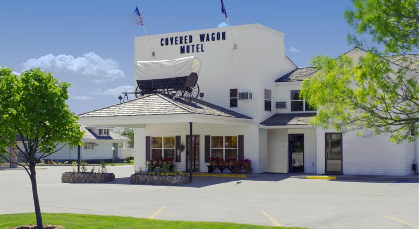 Americas Best Value Inn Covered Wagon