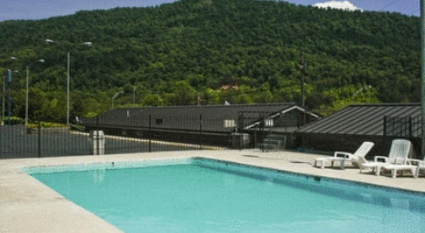 Americas Best Value Inn Jellico