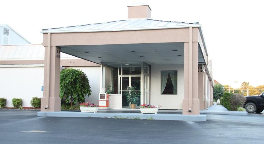 Americas Best Value Inn of Shelbyville EX Super 8 Shelbyville