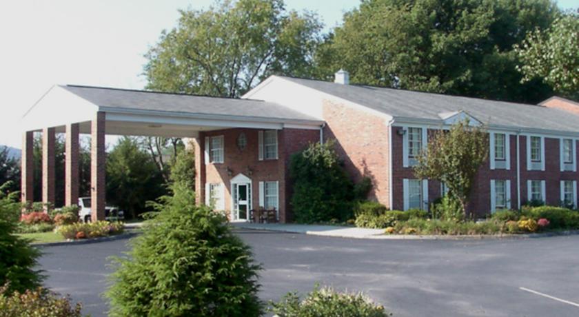 Americourt Elizabethton