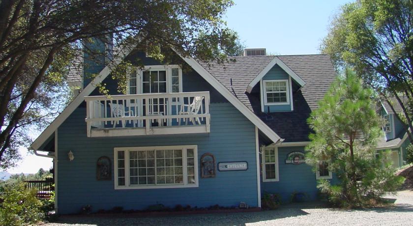 Apple Blossom Inn Yosemite