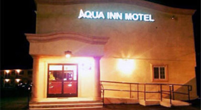 Aqua Inn Motel