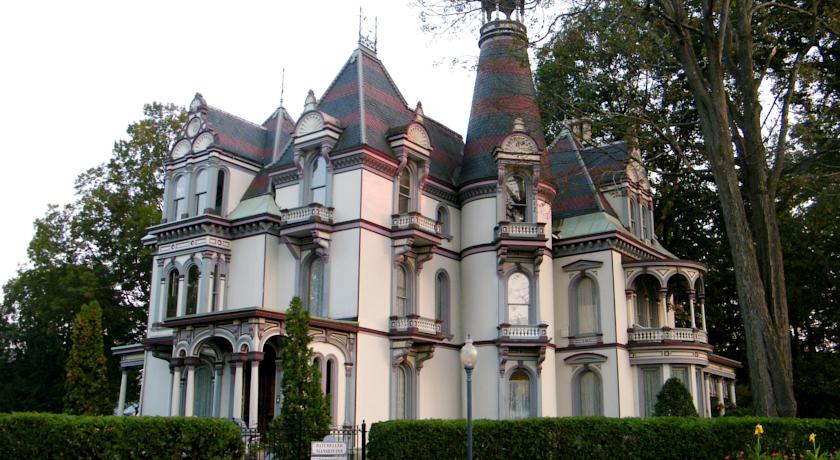 Batcheller Mansion Inn