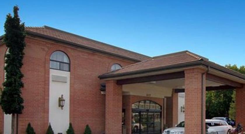 Baymont Inn & Suites Mundelein Libertyville Area