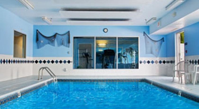 Baymont Inn and Suites Conference Center South Haven