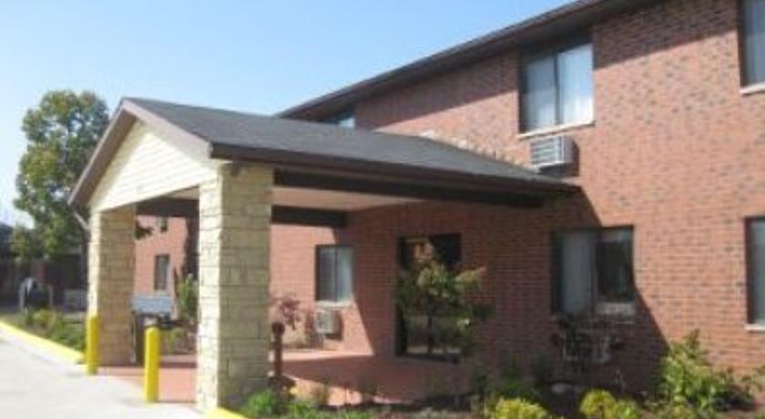 Baymont Inn and Suites Dubuque