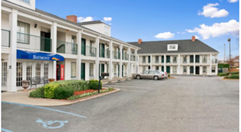 Baymont Inn and Suites Forest City