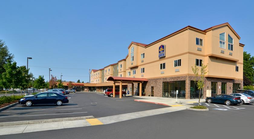 Best Western Battle Ground Inn & Suites