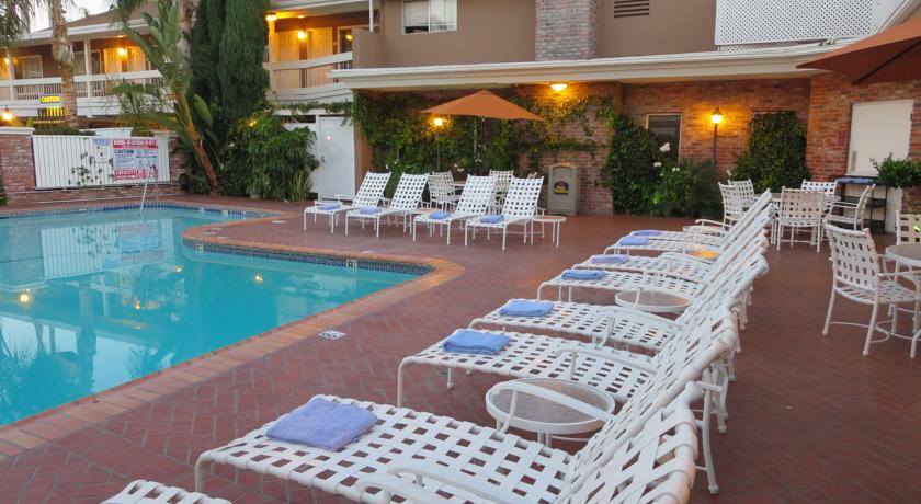 Best Western Carriage Inn